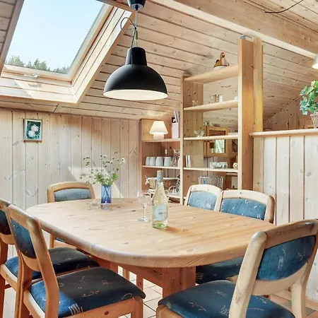 بيت للعطل Honsehuset *