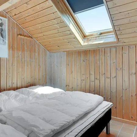 Honsehuset بيت للعطل